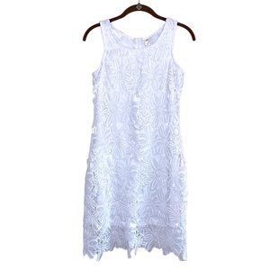 White sleeveless Floral Lace Dress